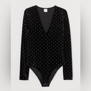 Women’s HM Velour Studded Black Long Sleeve Bodysuit Size XXL